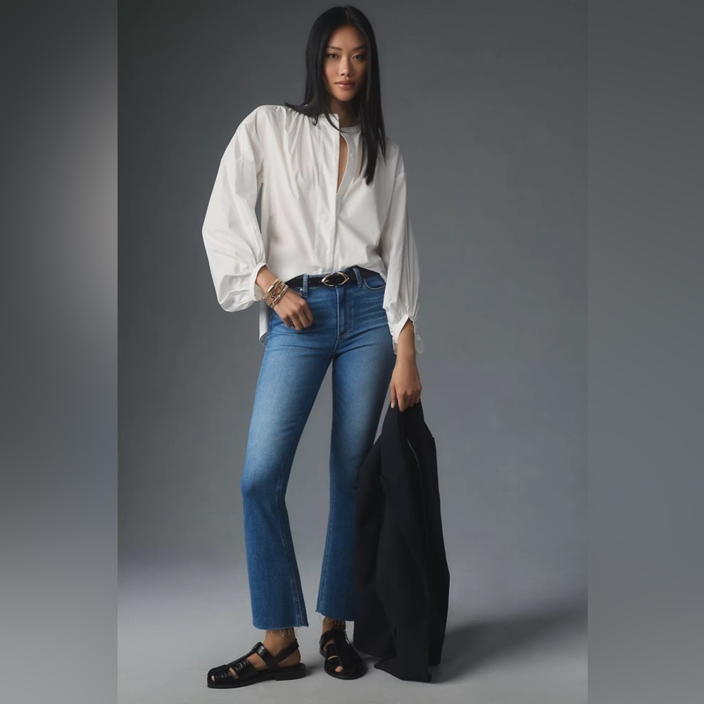 NWT! Paige Baptista Distressed Colette Crop Flare Jean - Size 28 📊